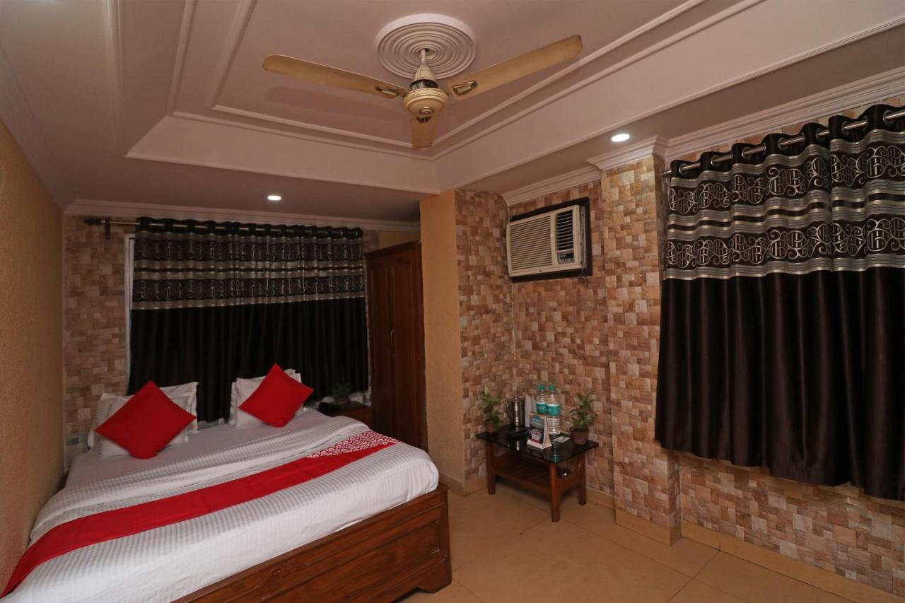 Oyo Flagship 16209 Hotel Ambar Palace Calcutta Calcutta Bara Bazar Zewnętrze zdjęcie