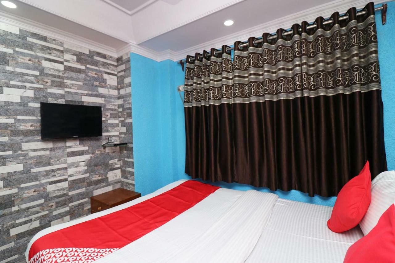 Oyo Flagship 16209 Hotel Ambar Palace Calcutta Calcutta Bara Bazar Zewnętrze zdjęcie