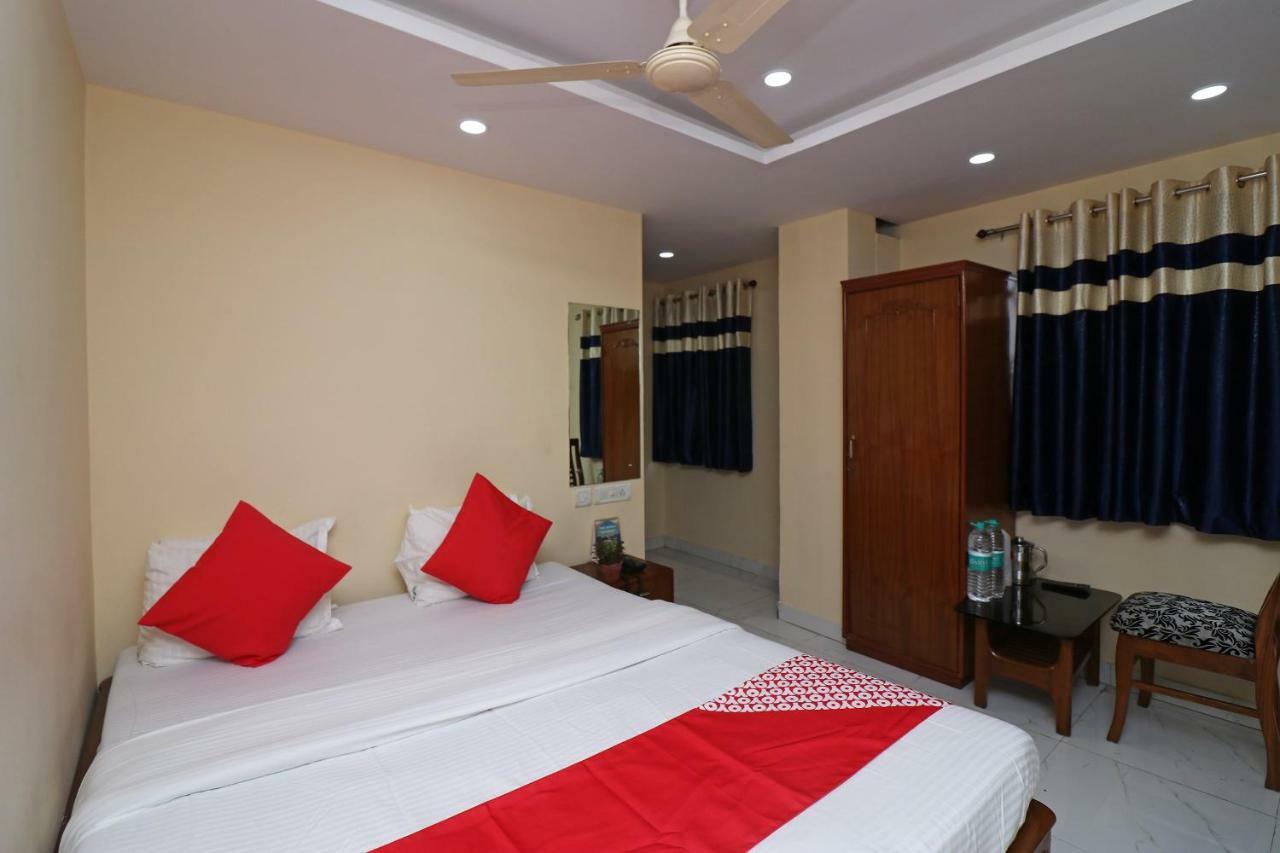 Oyo Flagship 16209 Hotel Ambar Palace Calcutta Calcutta Bara Bazar Zewnętrze zdjęcie
