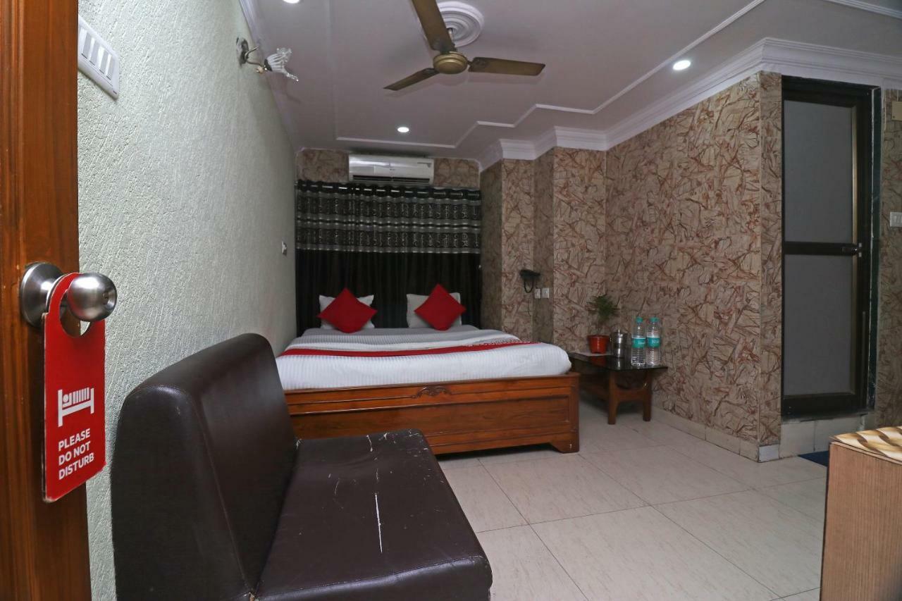 Oyo Flagship 16209 Hotel Ambar Palace Calcutta Calcutta Bara Bazar Zewnętrze zdjęcie