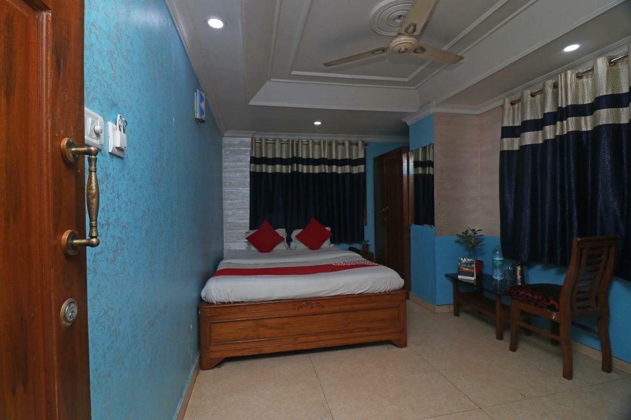 Oyo Flagship 16209 Hotel Ambar Palace Calcutta Calcutta Bara Bazar Zewnętrze zdjęcie