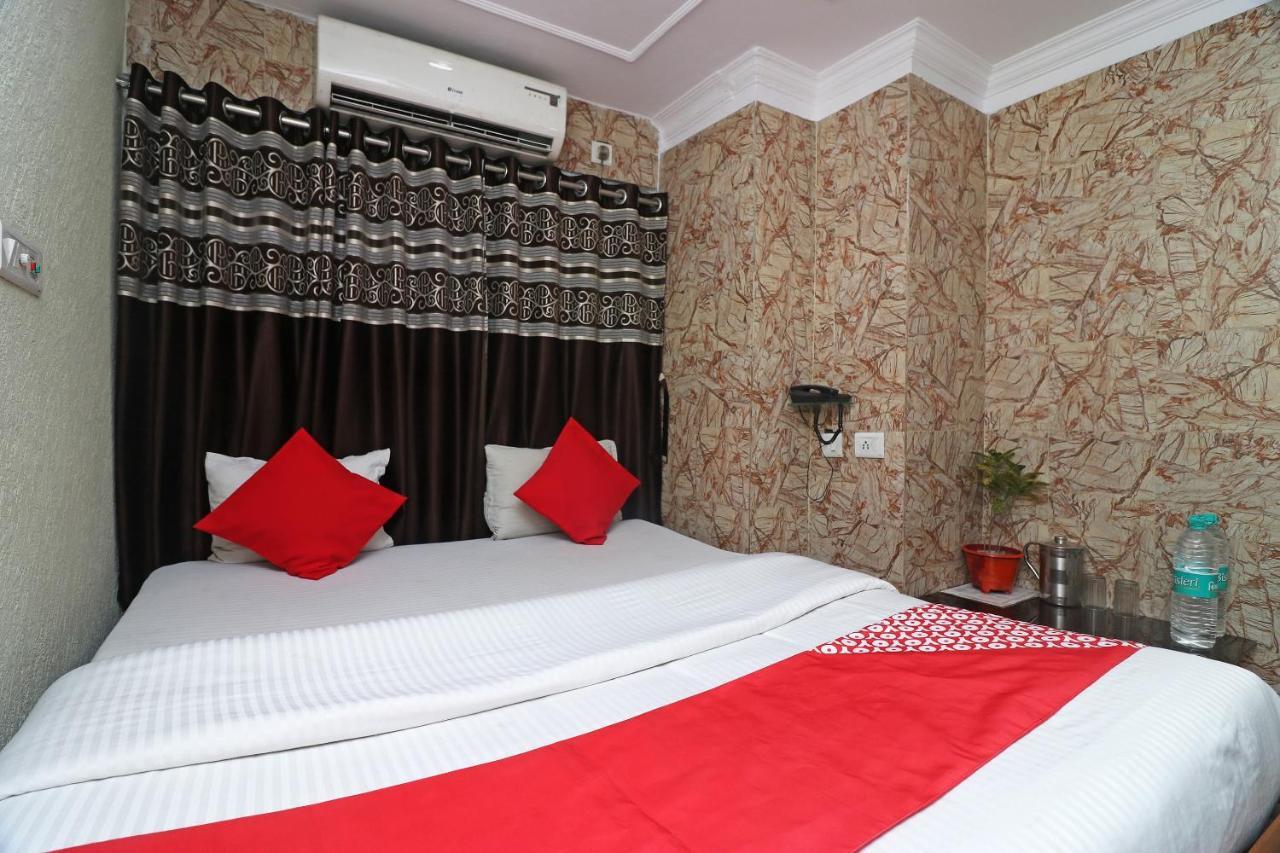 Oyo Flagship 16209 Hotel Ambar Palace Calcutta Calcutta Bara Bazar Zewnętrze zdjęcie